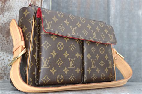 louis vuitton viva cite gm.